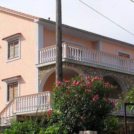 Apartments Petrovic Šilo Esterno foto
